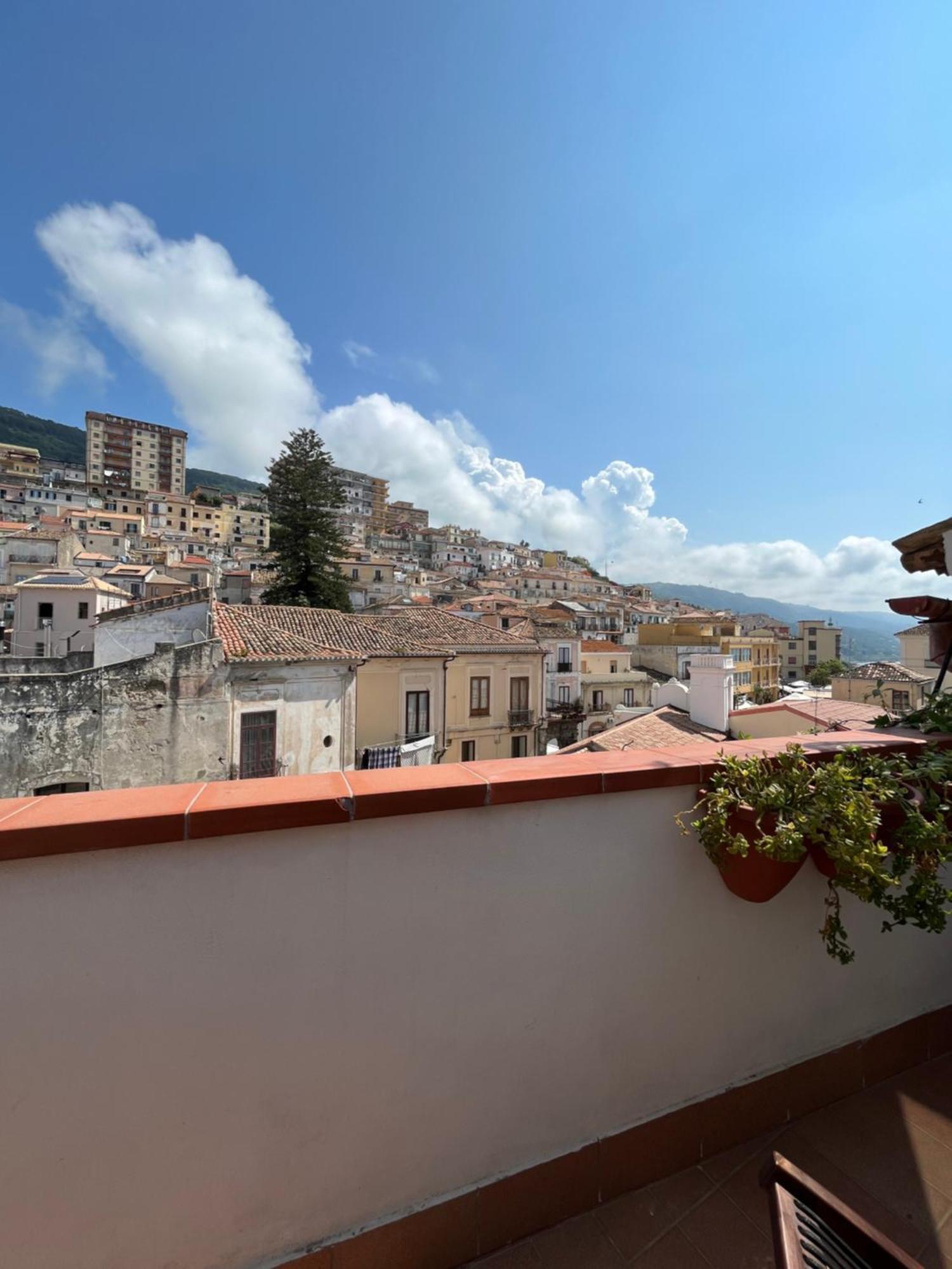 Pizzo Central House Quarto foto
